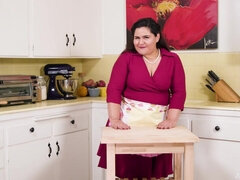 Karla Lane Retro Housewife Lifestyle Show