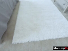 Blondýna, Rodina, Masturbace, Milf žcbp, Mamina, Nevlastní máma, Tabu, Kozičky