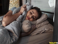 69, Amatéři, Brunetka, Péro, Honění, Přírodní prsa, Pička, Seřezání