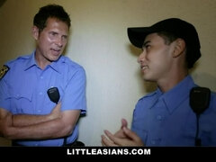 Asiatisk, Stor kuk, Sperma shot, Fetisch, Hårig, Hd, Tatuering, Tuttar