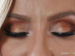 Shameless inked MILF Kayla Green crazy sex scene