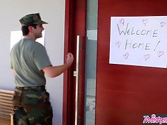 Rozkošné, Zadek, Velké kozy, Hd, Pička, Vyholené, Teenka, Uniforma