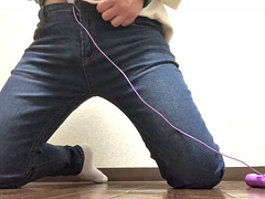 I put the toy in my jeans and felt it, I  want to put a big toy in it as soon as possible