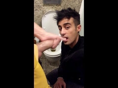 Someone Came, but at the Second Time He Finally Swallows Public Toilet