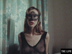 Watch this babe fingerbang her soaked pussy to an intense orgasm - Fetish