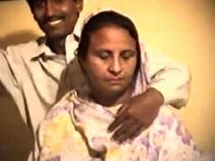 Pakistani Punjabi dude pounding naughty mother in law