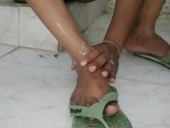 Fatto in casa, Matura, Figa, Doccia