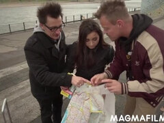 Anale, Pompino, Sborrata, Schizzo di sborra, Piccola, Timido, Ragazza, Terzetto