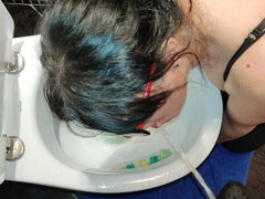 Amatoriale, Brunetta, Umiliazione, Matura, Schiavo, Toilette