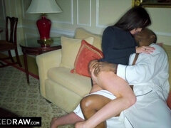 舐める尻, デカチン, 中出し, チン, ホテル, 異人種間, 小柄, オマンコ