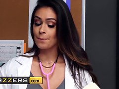 Duże cycki, Brunetka, Głebokie gardło, Mamuśka, Mama, Cipka, Macocha, Pończochy