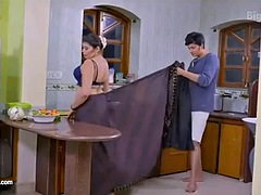 Nokarani Ko Akele Me Malik Diya Chudai Ka Suh