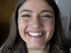 Wsapaniały, Tyłek, Obciąganie, Brunetka, Zwariowany, Głebokie gardło, Jazda konna, Trójkąt