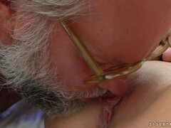 Blondýna, Kuřba, Teenka