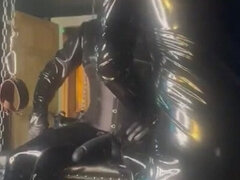 Amateur, Sadomasoquismo, Dominacion femenina, Látex, Maduro