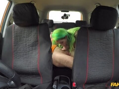 Μεγάλα βυζιά, Πίπα, Αυτοκίνητο, Χύσιμο, Γλείψιμο, Εκτός, Πρώτου προσώπου, Χτύπημα