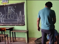 18 летние, Анальный секс, В первый раз, Индианки, На природе, Студентка, Учитель, Униформа