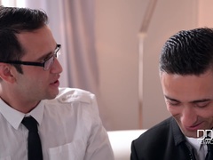 Κώλος, Μεγάλα βυζιά, Σπέρμα στο στόμα της, Μαλακία με το δάχτυλο για γυναίκες, Ώριμη γυναίκα, Οργασμός, Πίρσινγκ, Χτύπημα