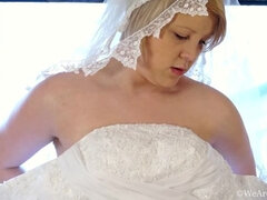 Blond, Lubben, Hårete, Sexy undertøy, Onani, Strømper, Tattovering