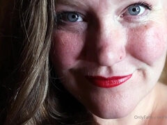 Kotě, Velký zadek, Velké kozy, Macaté, Homemade, Přírodní prsa, Sólo, Kozičky