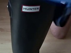hunter boots fetish, rubber boots fetish