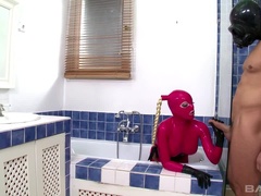 Lucy Latex gets a face full of cum after a deep fuck in a bathtub