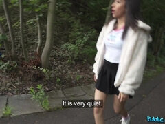 Amatoriale, Tette grandi, Britannica, Brunetta, All'aperto, Punto di vista pov, Pubblico, Ragazza