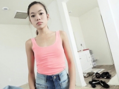 Asiatisk, Avsugning, Doggystyle, Hardcore, Hd, Pov, Tonåring