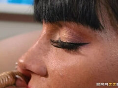 Arcra élvezés, Kézimunka, Hd, Érett feleség, Anyuci, Szabadban, Nézőpont, Valóság