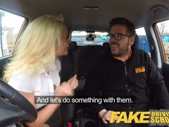 Amatööri, Isot tissit, Suihinotto, Rintava, Auto, Hd, Näkökulma pov, Todellisuus