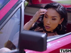 Amazing Ass Foursome With Kenna and Vicki