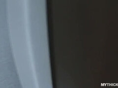 Thick Teen Booty Fucked Hard in Bathroom - Amateur Homemade PAWG