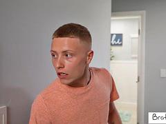 Большой член, Большие сиськи, Минет, Кончили внутрь, Мастурбация, Зрелые, Милф, Сиськи