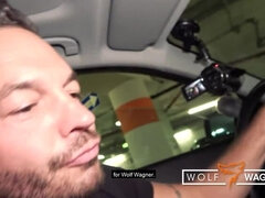 Amatéři, Velký zadek, Stříkání spermatu, Německé, Výprask, Na veřejnosti, Pička, Realita