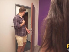 큰 가슴, 오랄섹스, 체코인, 얼굴에, 이탈리아인, 자연의 가슴, 샤워, 문신