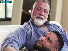 Anale, Gay, Capellona, Matura, Piercing, Tatuaggi, Terzetto