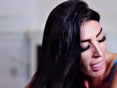 Leie, In den arsch, Tussi, Grosser schwanz, Blasen, Braunhaarige, Spermaladung, Titten