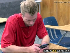 Veľké kozy, Kuřba, Vysokoškoláčka, Creampie, Striekanie semena, Honění, Hd, Pička