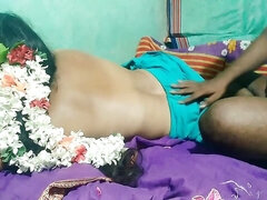 Desi Aunty Body Oil Massage