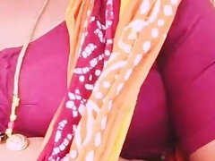 Stor røv, Pik sutte, Bil, Par, Beskidt snak, Ældre kvinde, Mor, Naturlige bryster