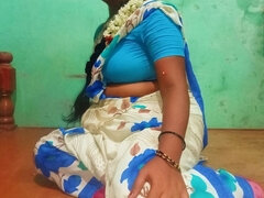 Tamil Aunty Priyanka Pussy Show in Village Home