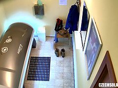 Teen Girl Spied in Solarium