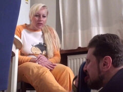 18 jahre, Weibliche domination, Fetisch, Deutsch, Absätze, Herrin, Mutti, Jungendliche (18+)