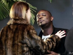 Anál, Brunetka, Striekanie semena, Dvojitá penetrácia, Na tvár, Skupina, Medzirasové, Tetovanie