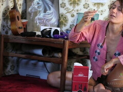 Brunetka, Tvrdé kecy, Vlasaté, Milf žcbp, Mamina, Hračky