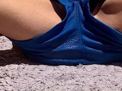 Εκτός, Κατούρημα, Μόνος