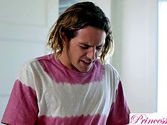 Fafanje, Rjavolaska, Notranji izliv, Dekle drka tiča, Hd, Orgazem, Grobo, Kričal