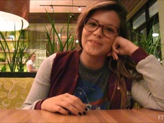 Anális szex, Táncolás, Fétis, Lábfej fétis, Masszázs, Nyilvános, Egyedül, Játékszerek