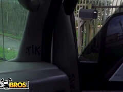 Prsatá, Auto, Pár, Hardcore, Latinské, Milf žcbp, Na veřejnosti, Kozičky