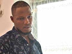 Store smukke kvinder, Store bryster, Sort, Pik sutte, Brunette, Buttet, Sort, Bryster